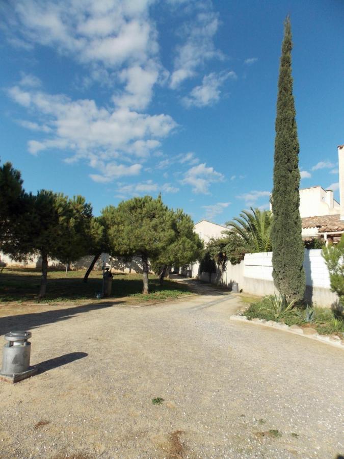 Les Amandines Villa Agde Eksteriør billede