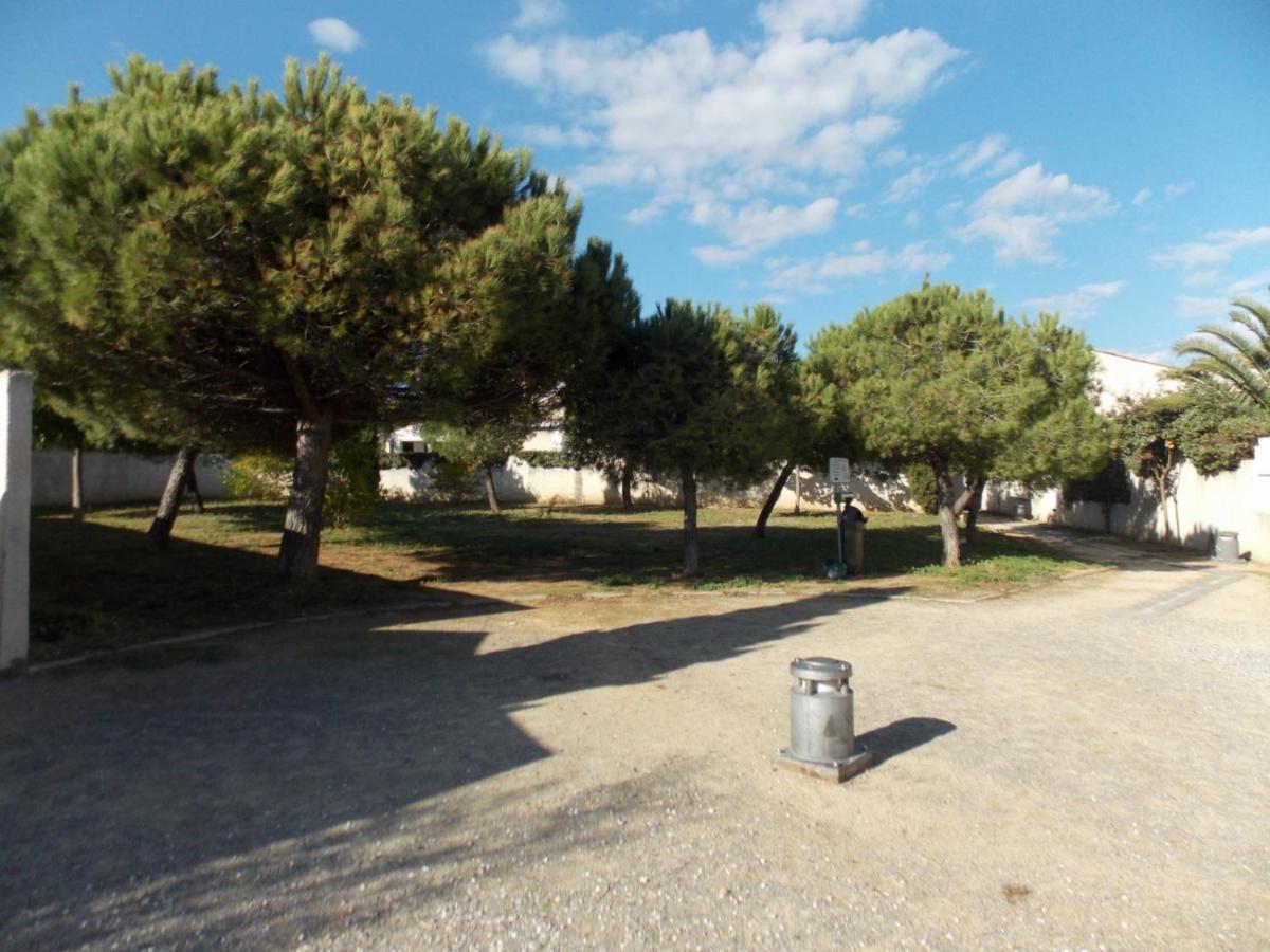 Les Amandines Villa Agde Eksteriør billede