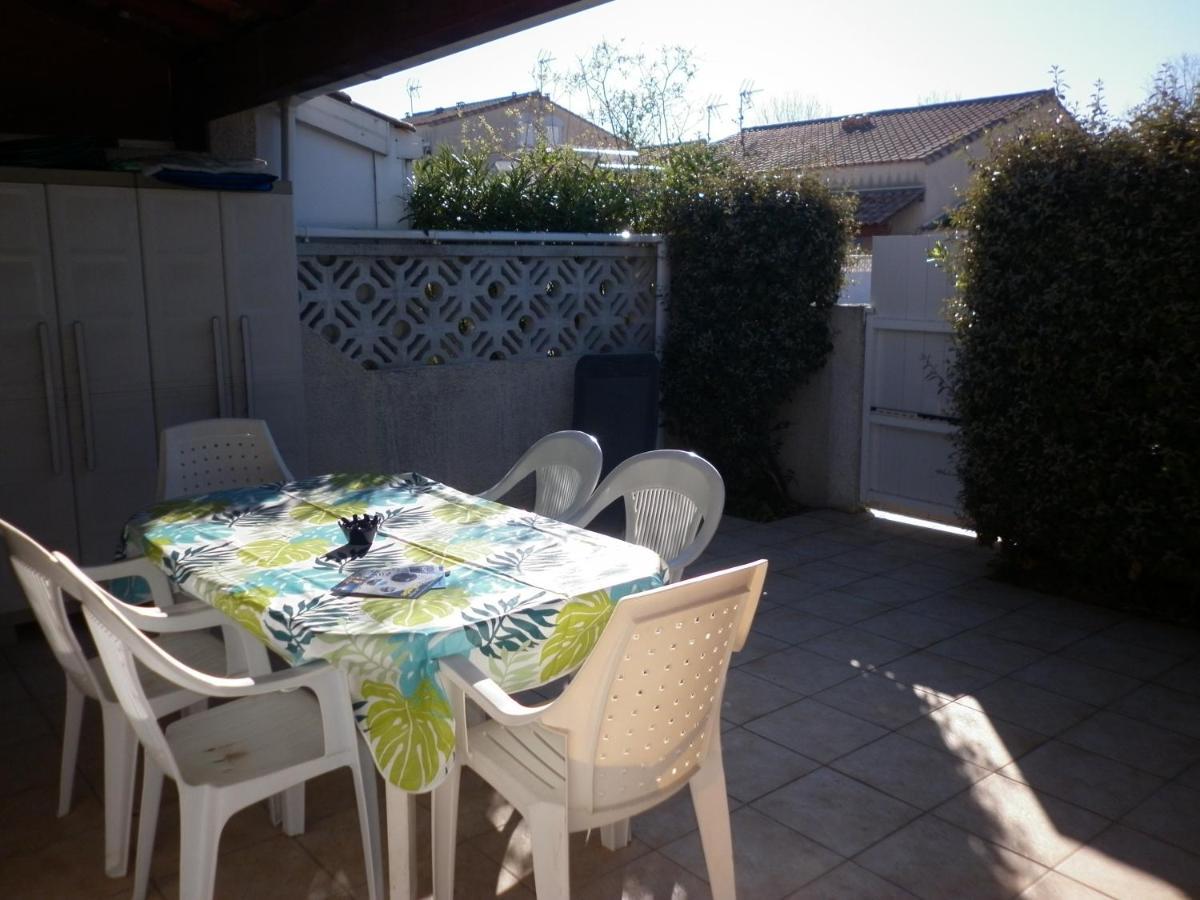Les Amandines Villa Agde Eksteriør billede