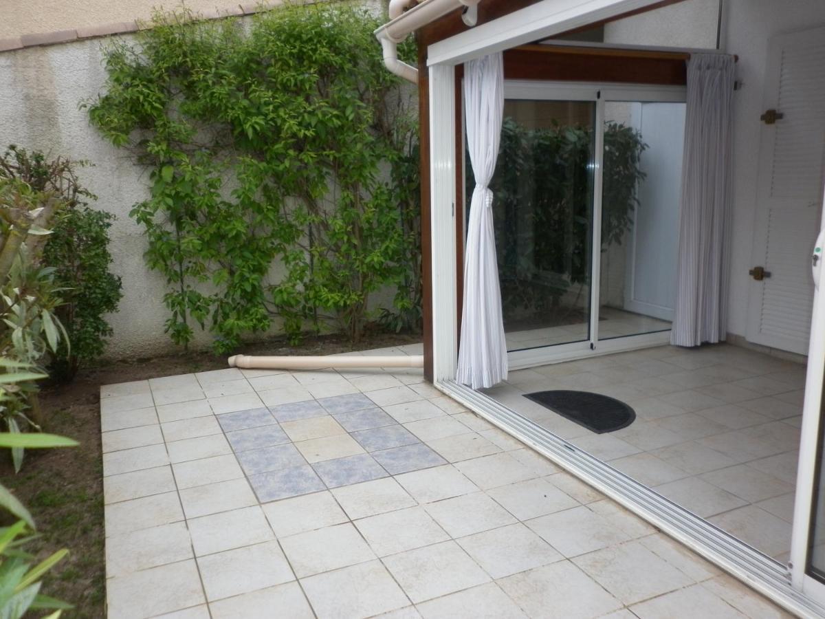 Les Amandines Villa Agde Eksteriør billede